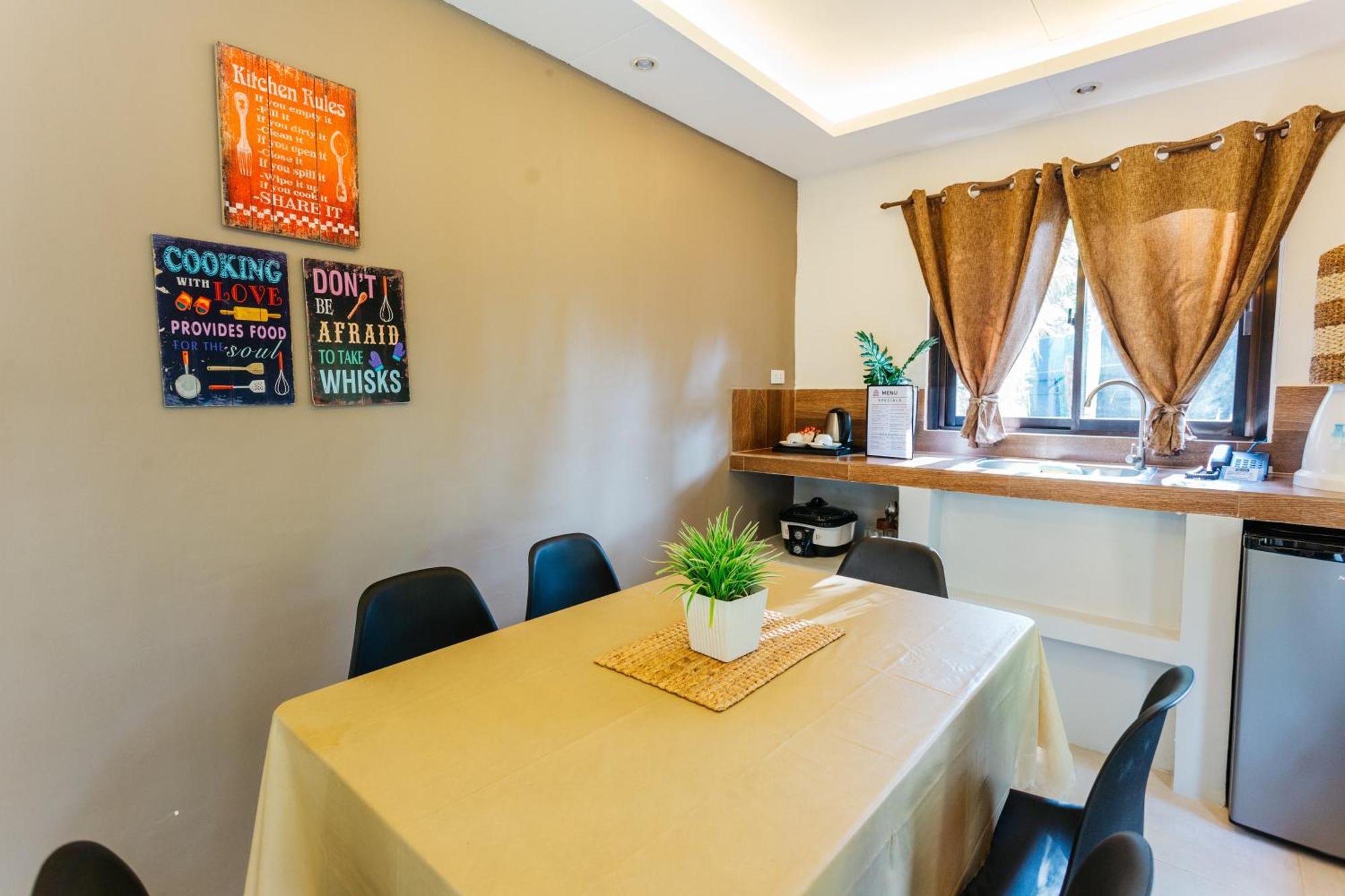 Lumban スペイシオ カリラヤ ベッド アンド ブレックファースト Bed & Breakfast エクステリア 写真