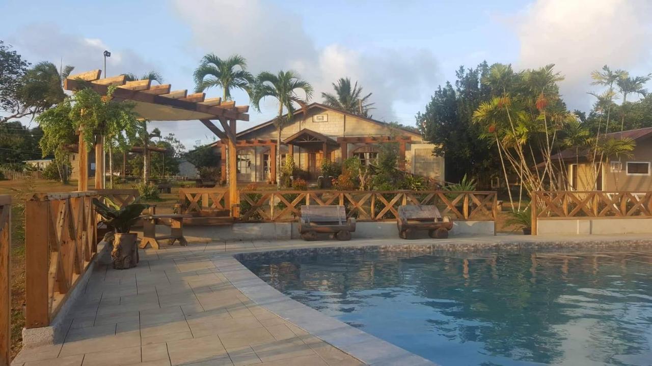 Lumban スペイシオ カリラヤ ベッド アンド ブレックファースト Bed & Breakfast エクステリア 写真